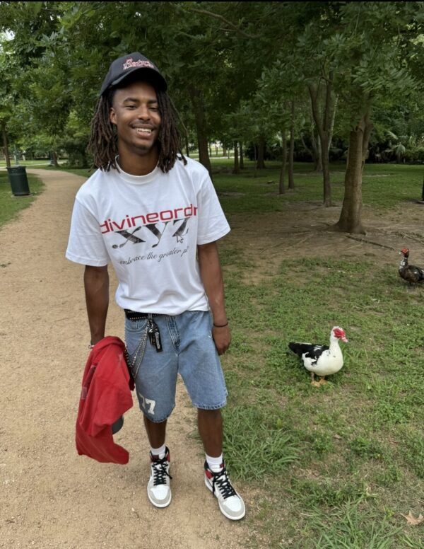 White XYZ Tee - Image 8
